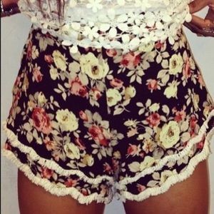 LF Stores Paper Heart Black Floral Ruffle Shorts